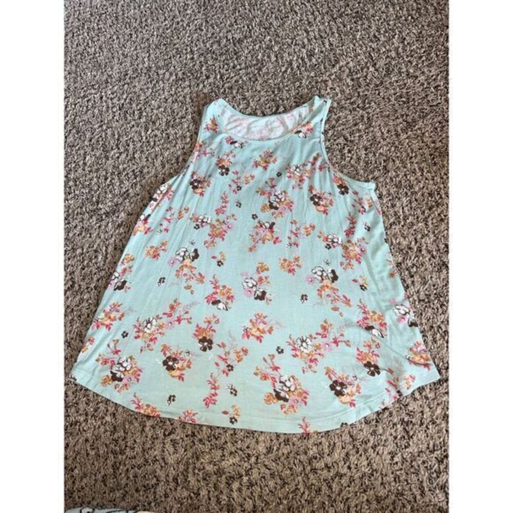 SO Favorite  Tank Top Green floral  size‎ Medium